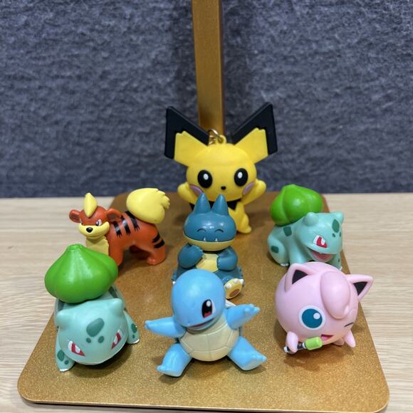 Vintage Pokémon Hasbro Innovation Battle Stadium Thinkchip Figures Lot of 7 - Picture 1 of 2